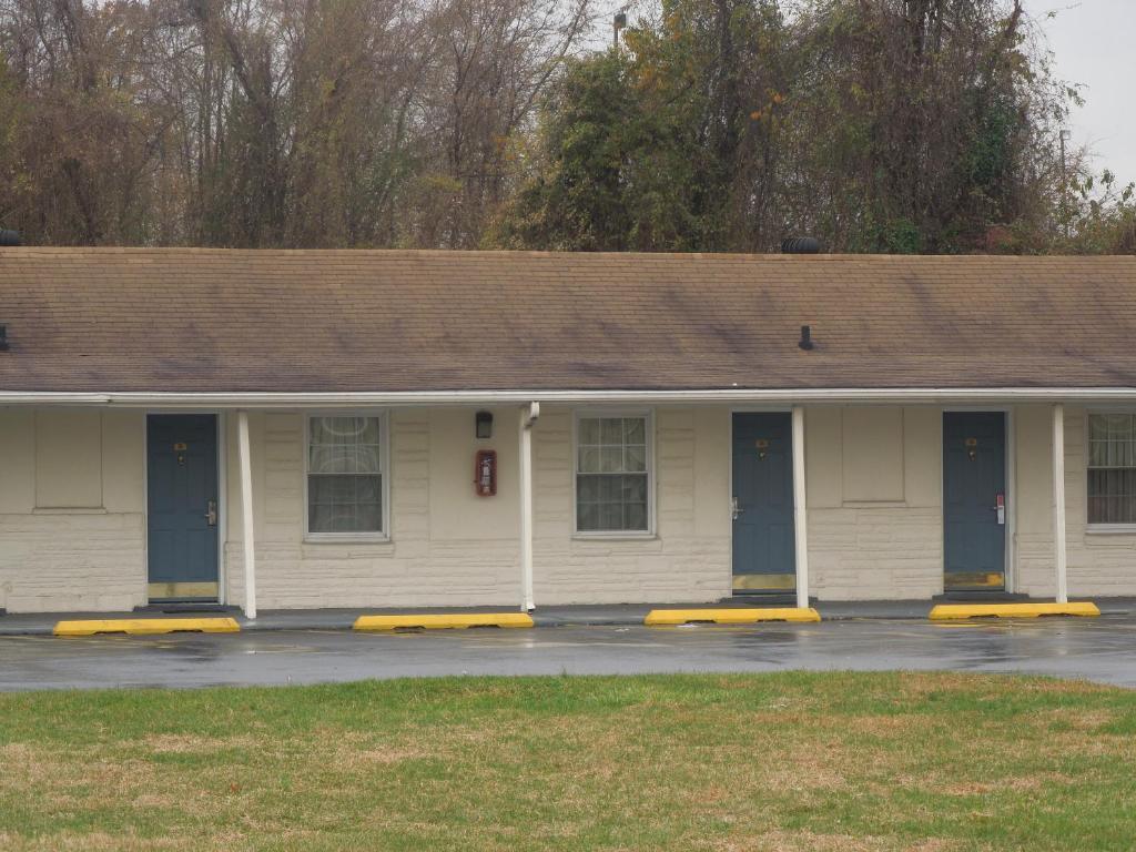 Budget Inn Of Aberdeen Exterior photo